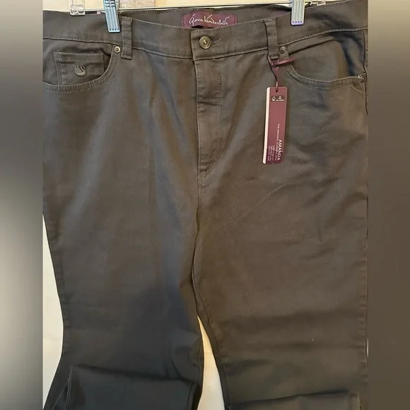 Gloria Vanderbilt Jeans Ashfall Color Soft Touch Maximum Recovery - Picture 2 of 8